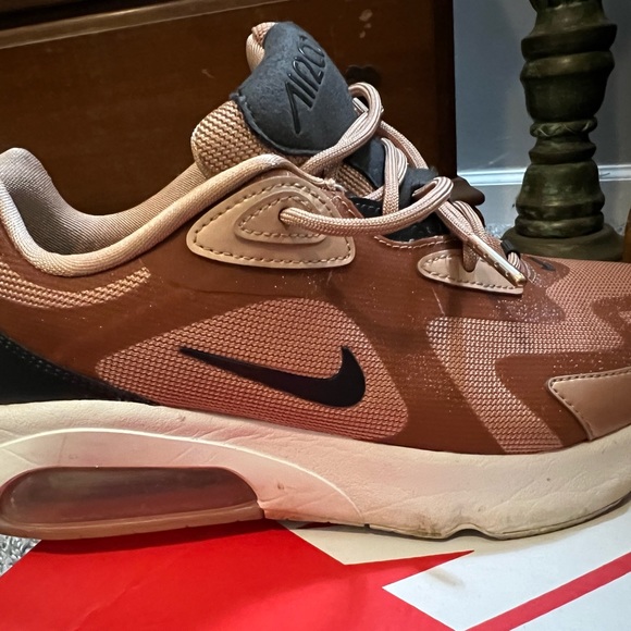 Nike Air Max 200 Womens Holiday Sparkle Metallic pink/bronze - Picture 5 of 8